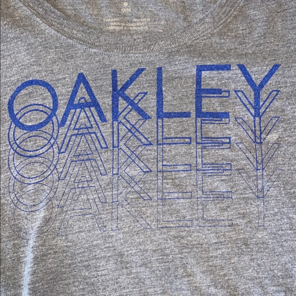 Oakley T shirt size Medium